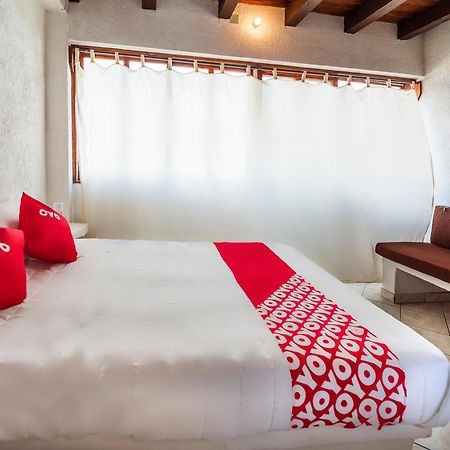 Oyo Hotel Sands Barra de Navidad Luaran gambar