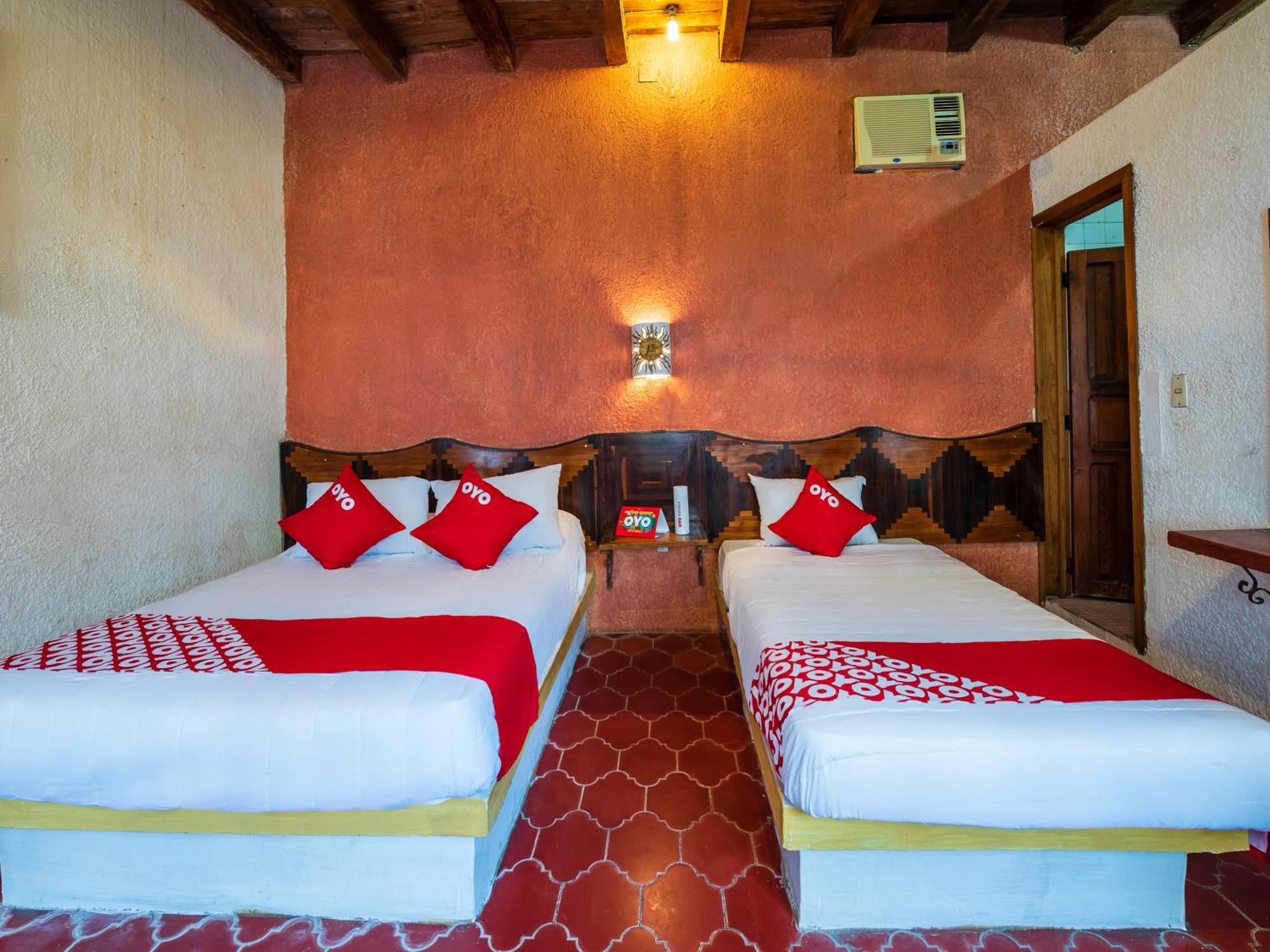 Oyo Hotel Sands Barra de Navidad Luaran gambar