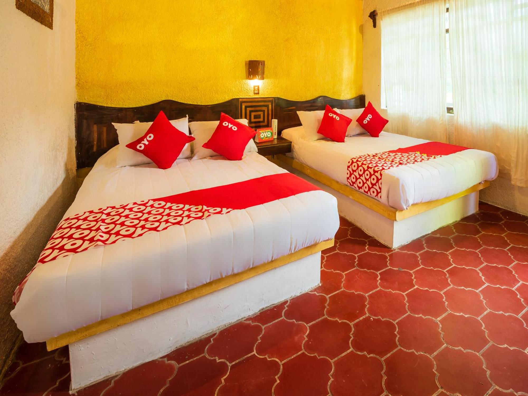 Oyo Hotel Sands Barra de Navidad Luaran gambar